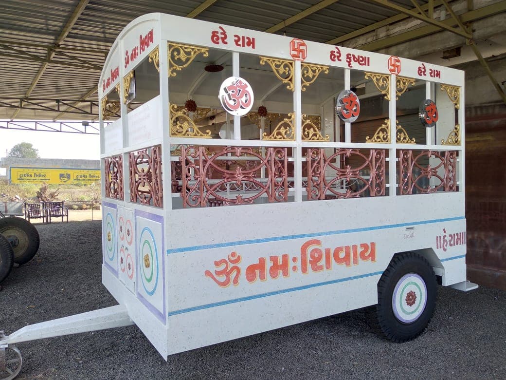 શાંતિ રથ — ગોલ્ડ ફિલિગ્રી પેનલની વિગત